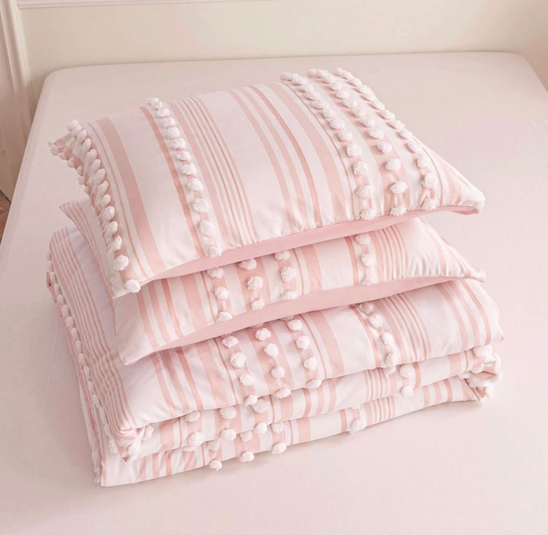 Éclat Vertical - Dulces Bed & Home