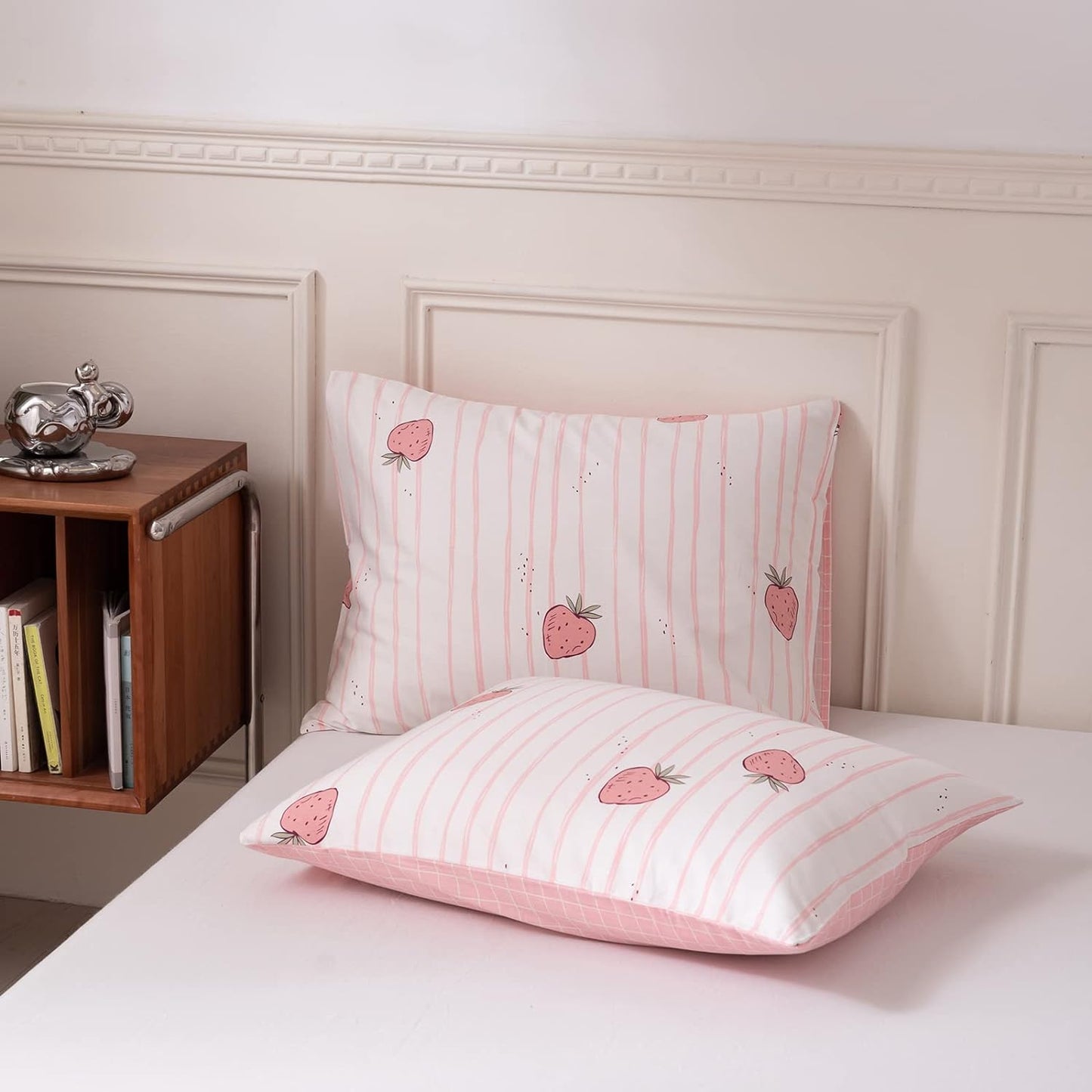 Pink strawberry bedding set - Dulces Bed & Home